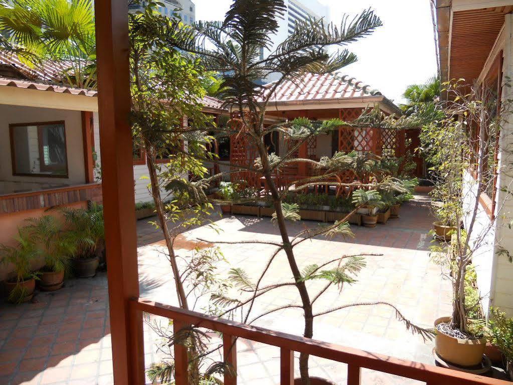 โรงแรมสแรนด์ อินน์ กรุงเทพมหานคร ภายนอก รูปภาพ